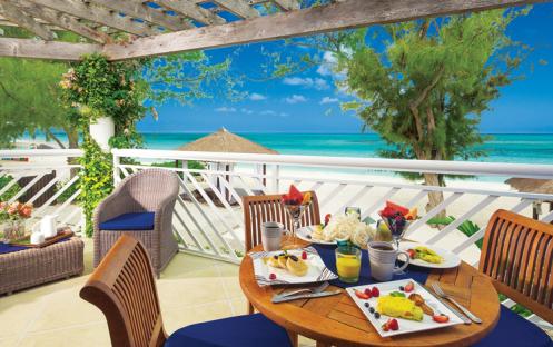 Beaches Turks & Caicos Resort Villages & Spa-Seaside One Bedroom Concierge Suite 5_14437